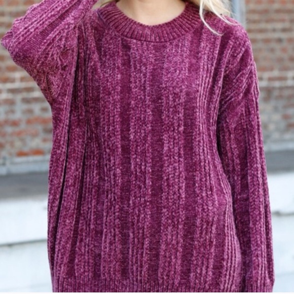 🔺 LAST ONE 🔺 Sugar Plum Chenille Sweater - Picture 3 of 5